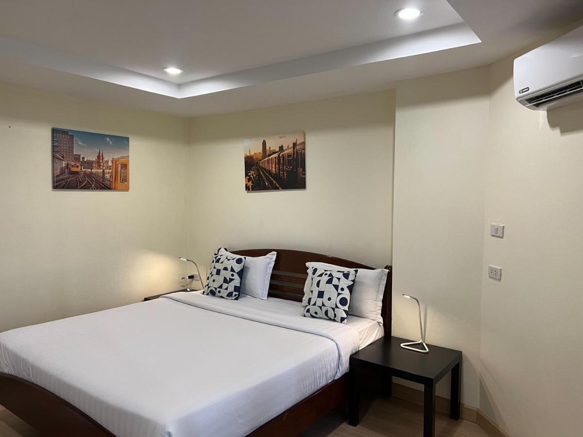V Check Inn Sukhumvit 22 Bangkok Exterior foto