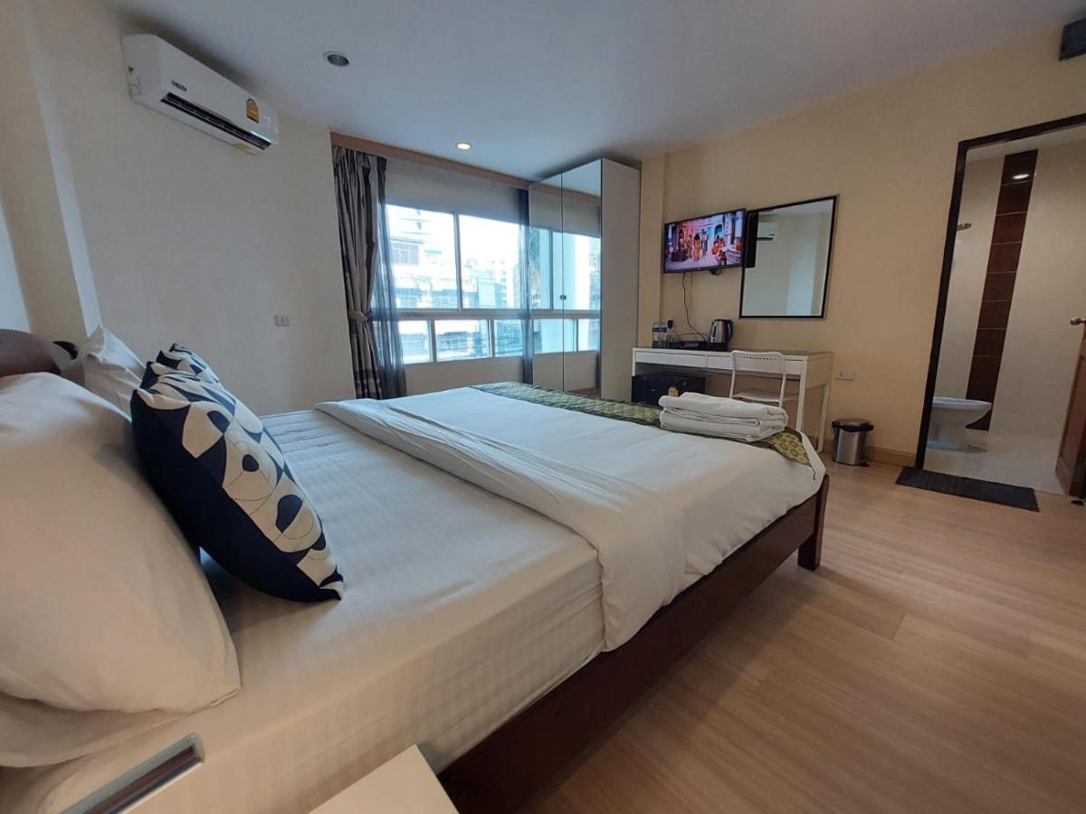 V Check Inn Sukhumvit 22 Bangkok Exterior foto